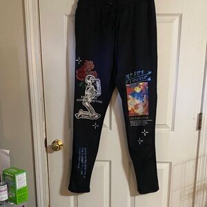 Mens Black Graphic Sweatpants with skeletons roses streetwear RUE 21 medium M